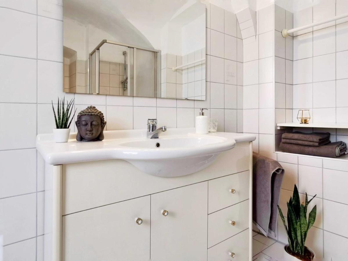 Ferienwohnung Himmelberg 80M2 In Der Altstadt Und Toll Fuer Familien 克拉根福 外观 照片
