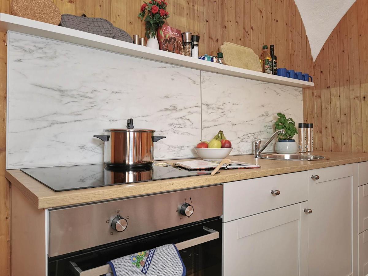 Ferienwohnung Himmelberg 80M2 In Der Altstadt Und Toll Fuer Familien 克拉根福 外观 照片